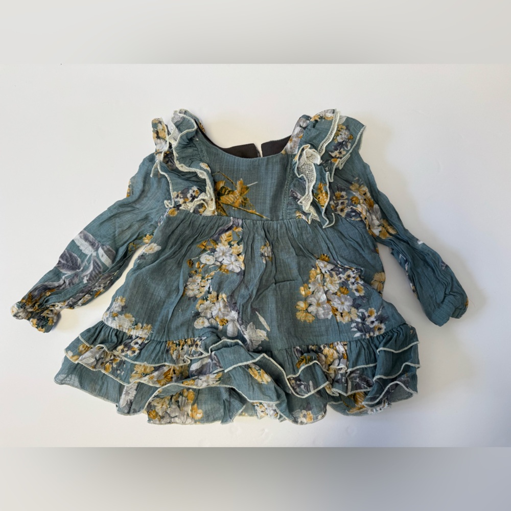 Isobella & ChloeBlue Floral Ruffle Baby Top. Size 24 Months.